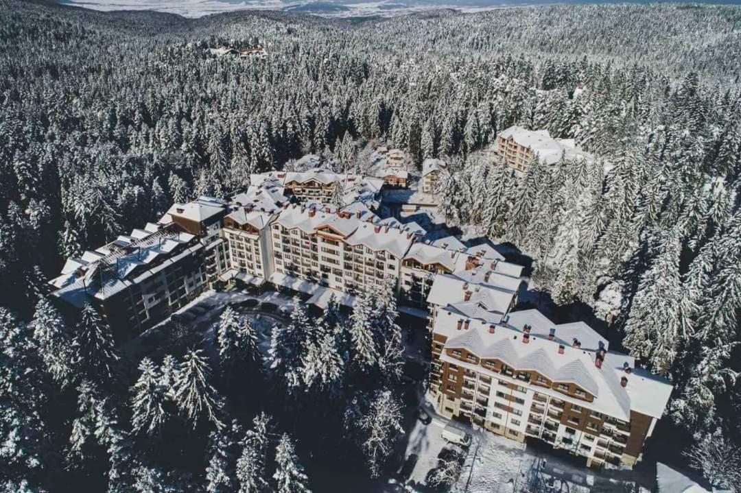 Fox Boutique Apartment Borovets Gardens Bagian luar foto